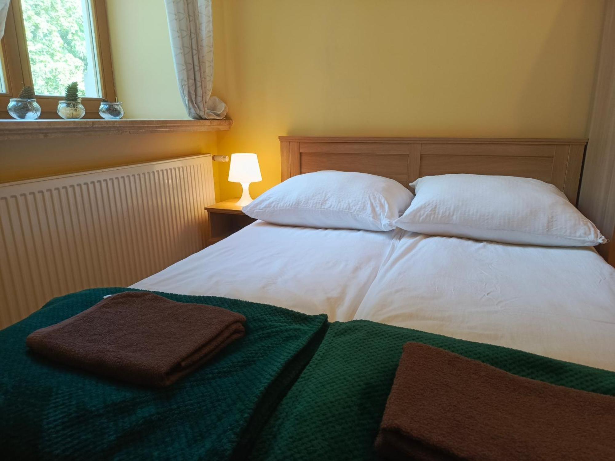 Hotel Dobry Zakatek Dom Rekolekcyjny Konstancin-Jeziorna Zimmer foto